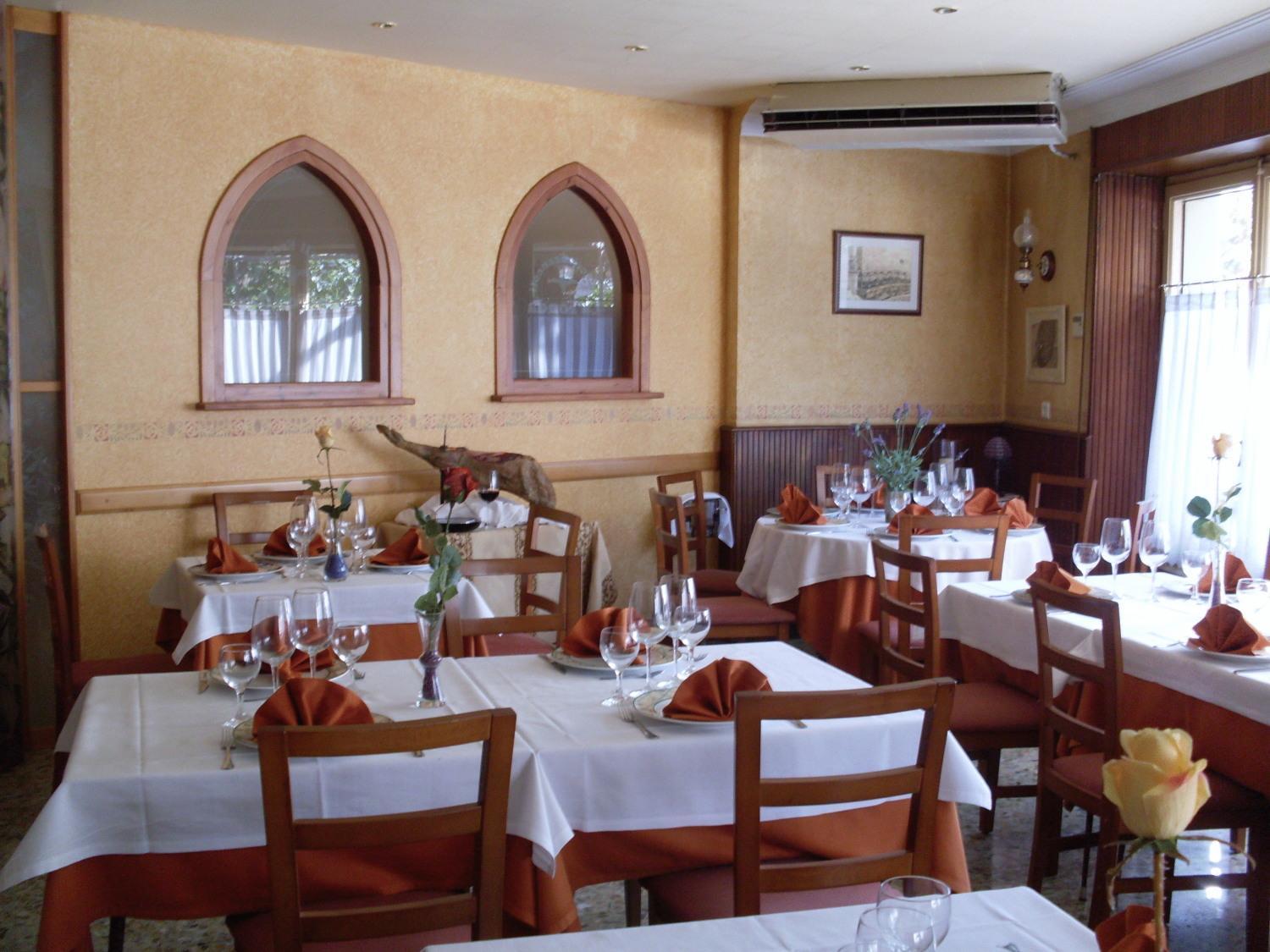 Hotel Rural Ocell Francolí Espluga de Francolí Esterno foto