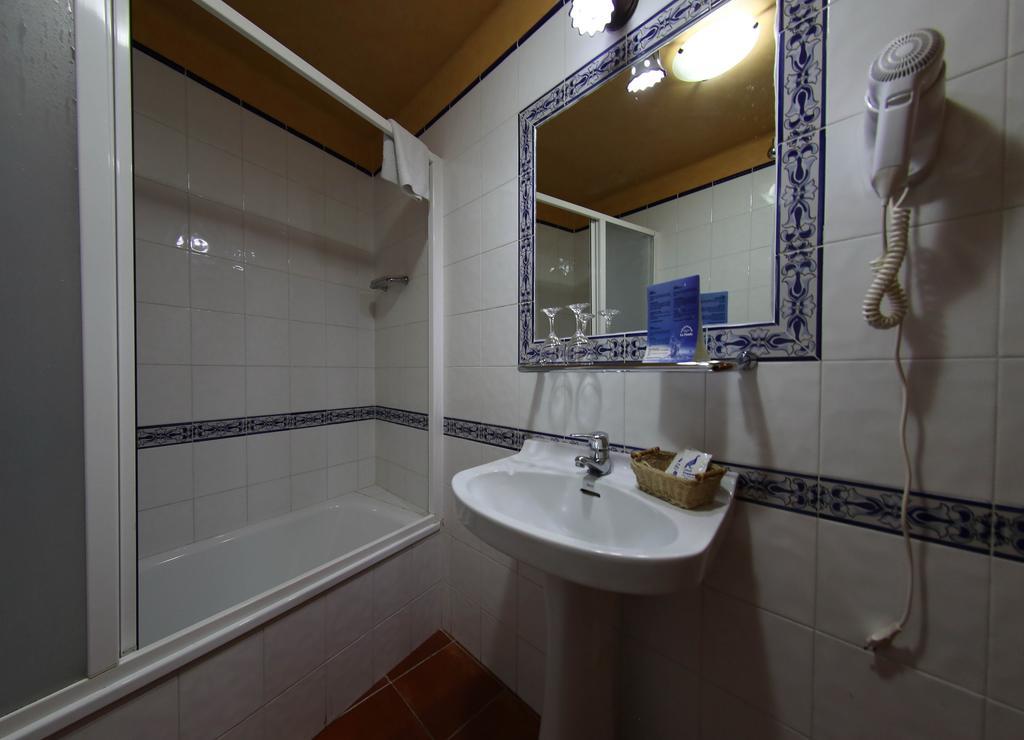 Hotel Rural Ocell Francolí Espluga de Francolí Esterno foto