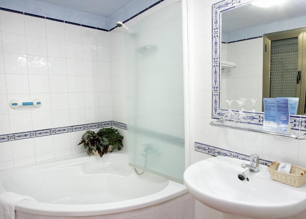 Hotel Rural Ocell Francolí Espluga de Francolí Esterno foto